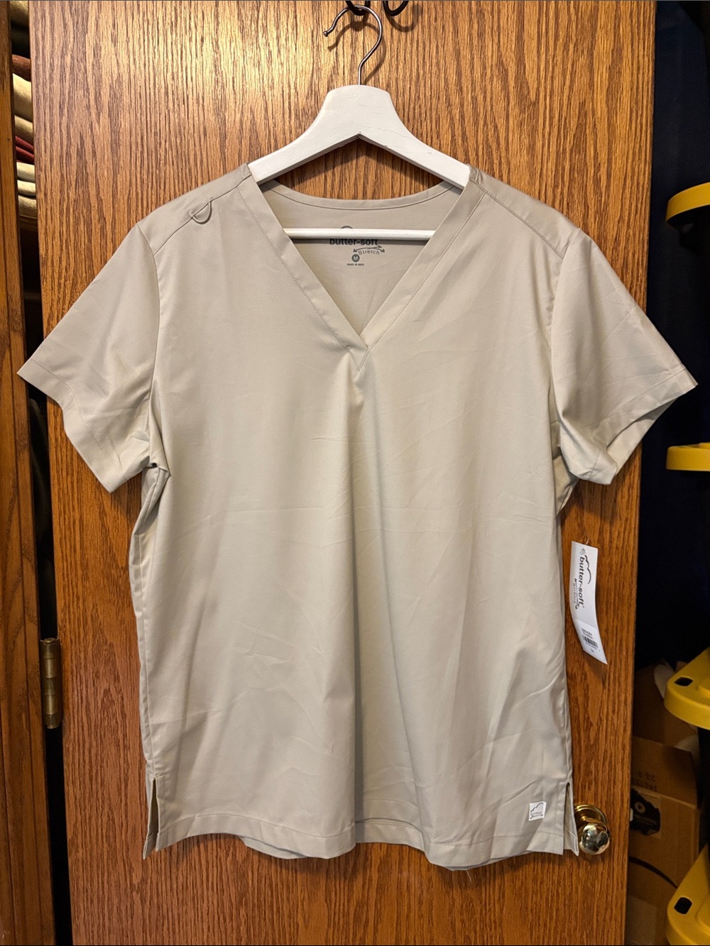 Butter-Soft V-Neck Short Sleeve Medical Scrub Top in Neutral Tan